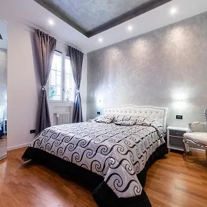 Appartement Fashion Silver Bologna